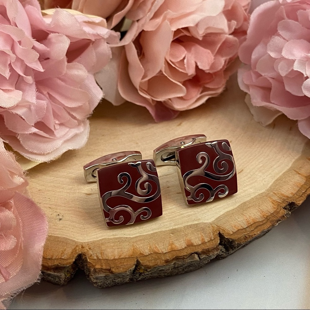 Elegant Coffee and Silver Square Cufflinks - Picture 6 of 16